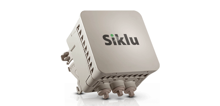 Siklu EtherHaul-710TX PoE ODU with antenna port
