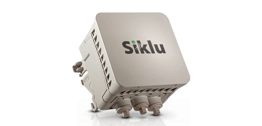 Siklu EtherHaul-710TX PoE ODU with antenna port