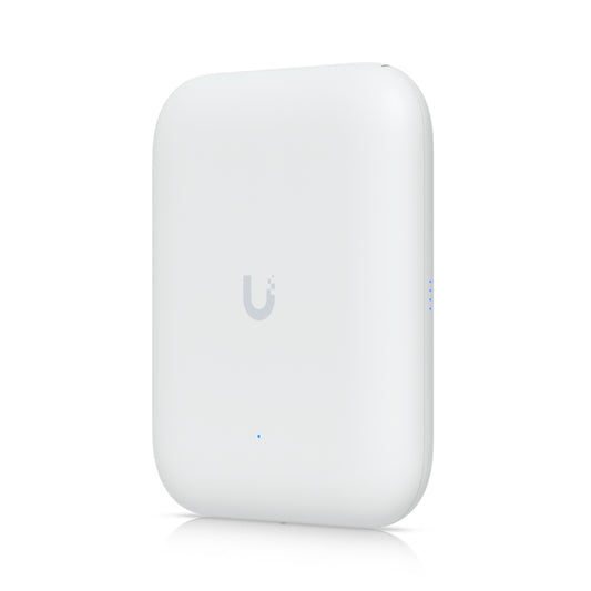 Ubiquiti UniFi U7 Outdoor WiFi 7 Access Point with Integrated Directional Super Antenna and 2.5GbE