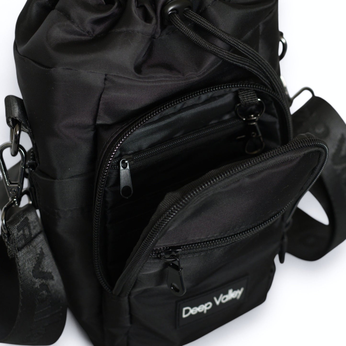 Bundle: Frosted Mint 1L Insulated Bottle + Black DayTrip Mini Bag