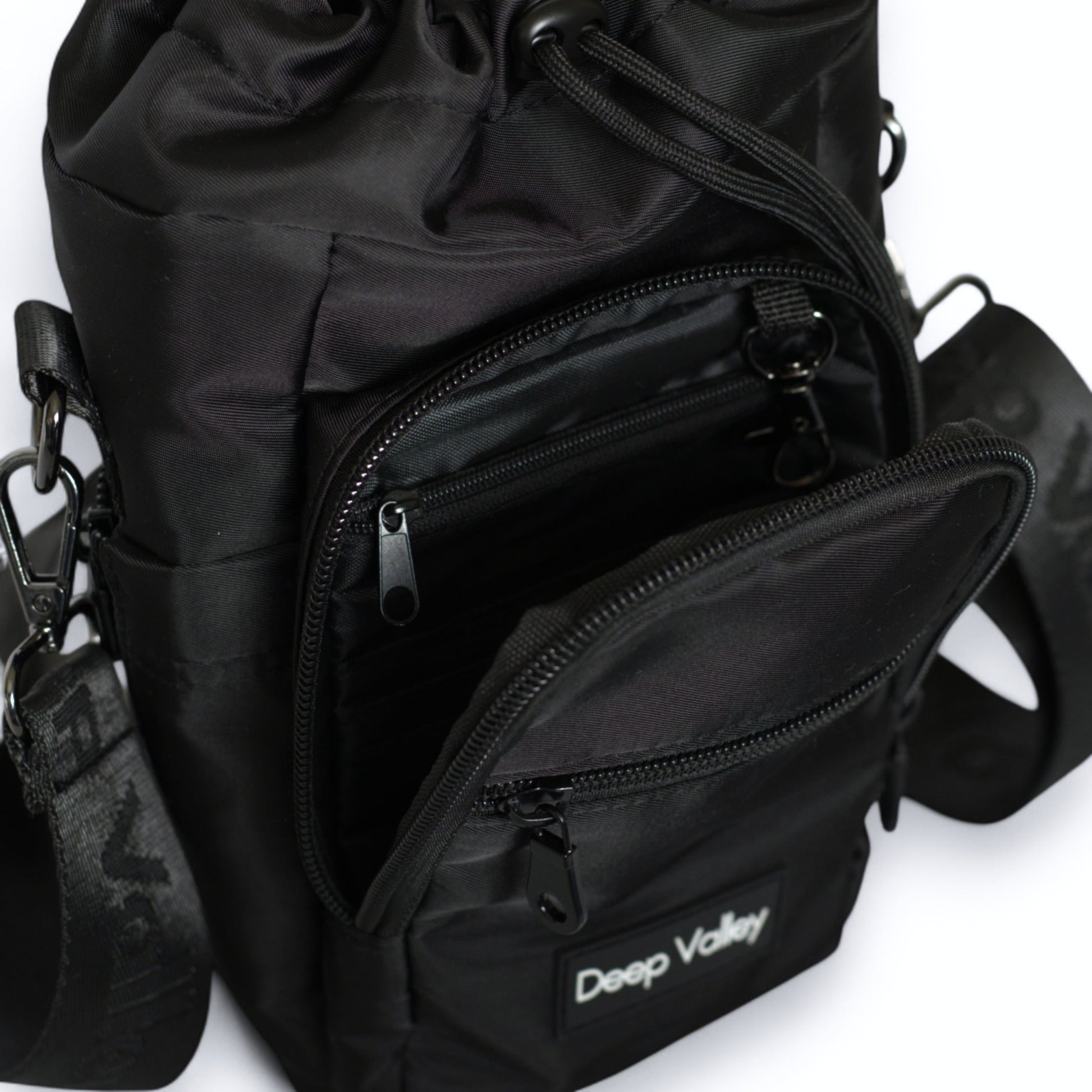 Bundle: Frosted Mint 1L Insulated Bottle + Black DayTrip Mini Bag